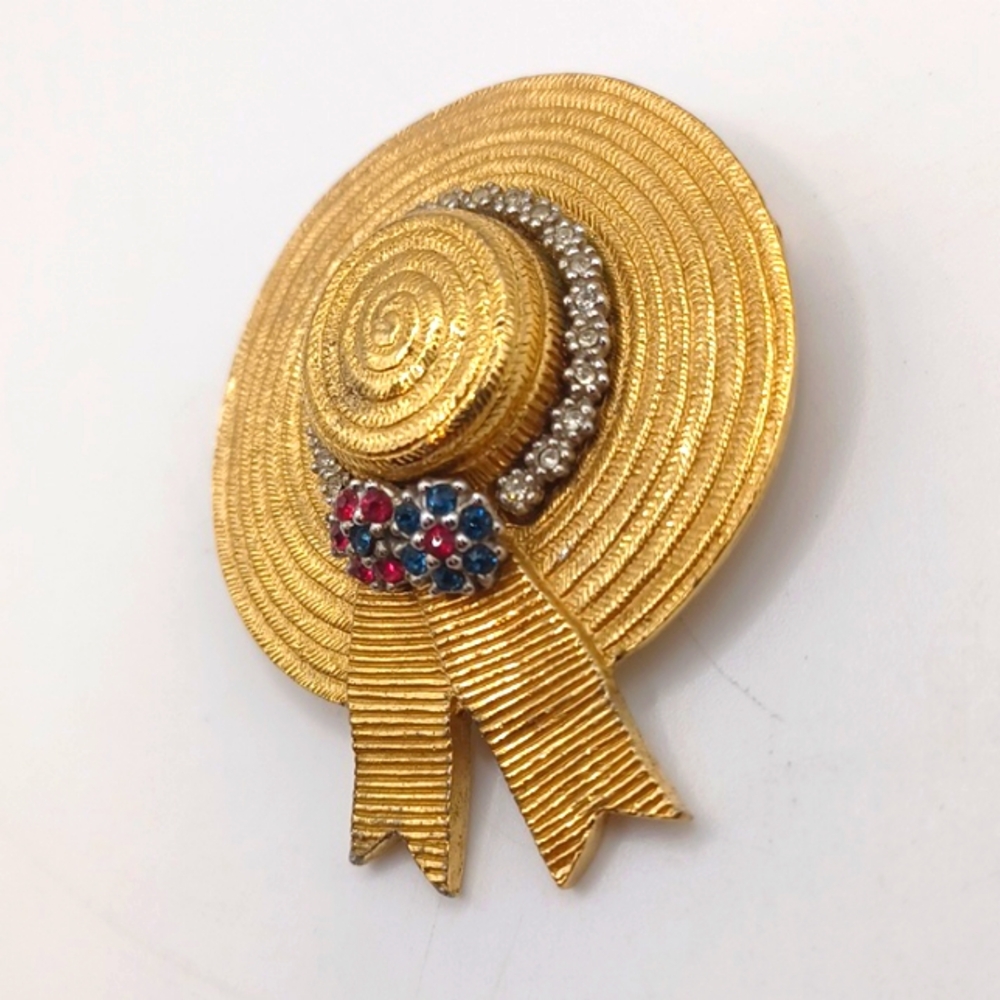 Ciner Gold Tone Hat Brooch With Flowers - Picture 3 of 6